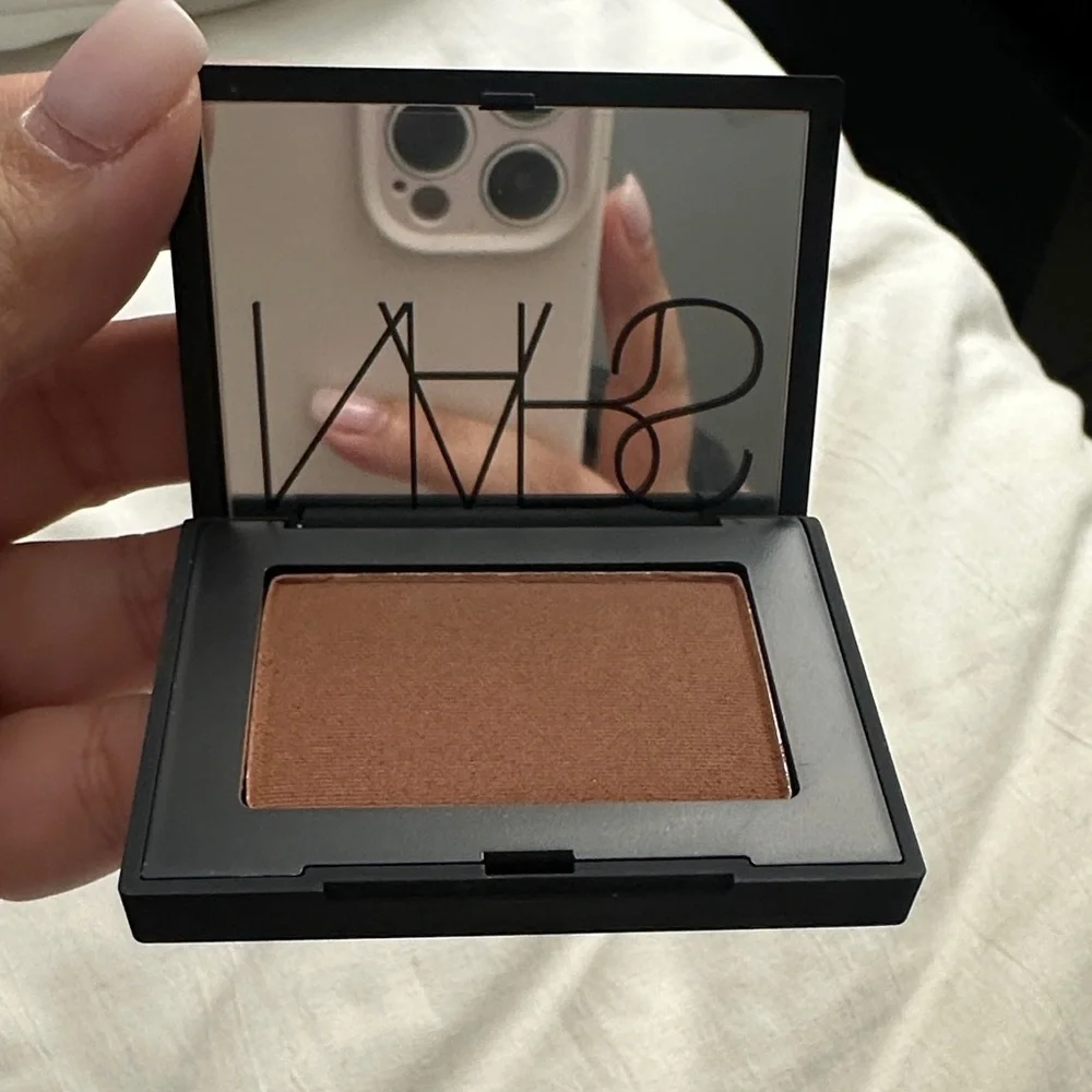 NARS Laguna 06 Bronzing Powder Compact